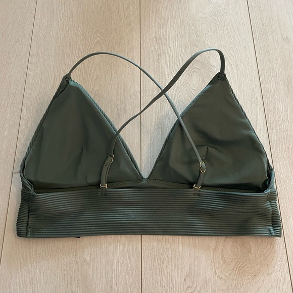 H&M green bikini top - Picture 2 of 3